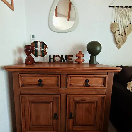 A 300m De La Richelieu *