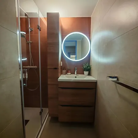 Prázdninový dům A 300m De La Richelieu Agde